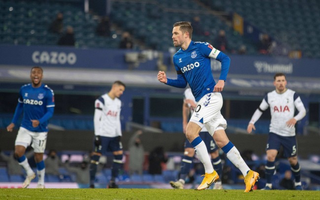 在赵睿和继 在赵睿和继